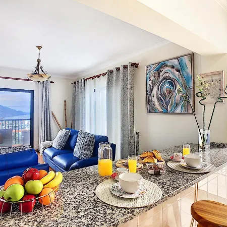 Gemini Barreiros -Ocean View Balcony By Lovelystay *