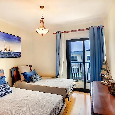 Apartment Gemini By Lovelystay